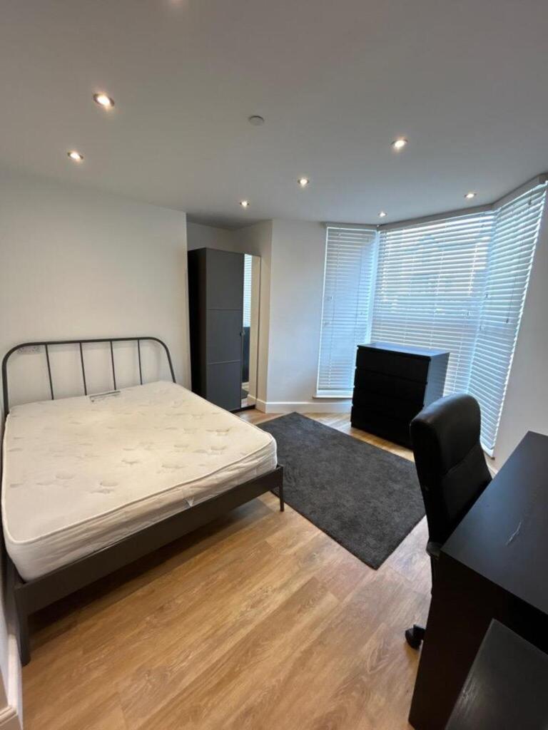 Main image of property: Walter Road, Swansea SA1 5RE