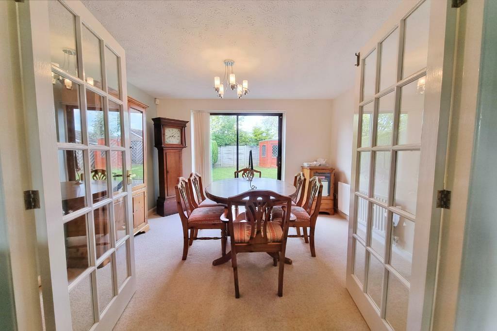 4 bedroom detached house for sale in Towndam Lane, Donington, PE11