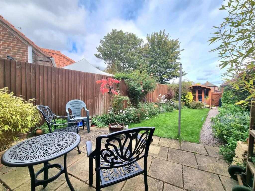 2 bedroom end of terrace house for sale in Salem Street, Gosberton, PE11