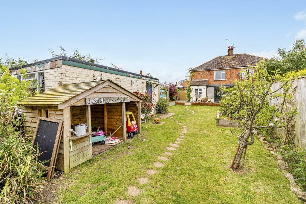 3 bedroom semidetached house for sale in Station Road, Long Sutton, PE12