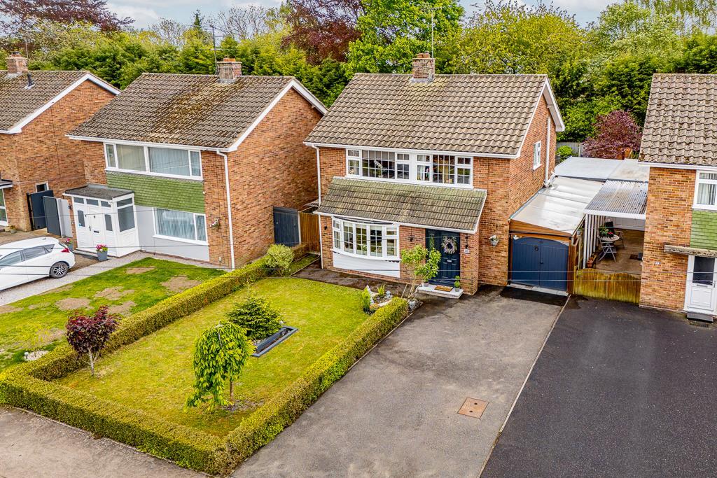 Main image of property: Avebury Gardens, Spalding
