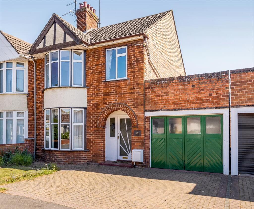 Main image of property: Halmer Gardens, Spalding