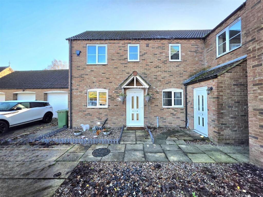 Main image of property: The Old School Yard, Swineshead