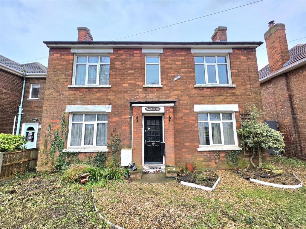 Main image of property: Spalding Road, Pinchbeck