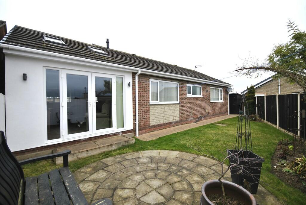 2 bedroom detached bungalow for sale in All Hallowes Drive, Tickhill