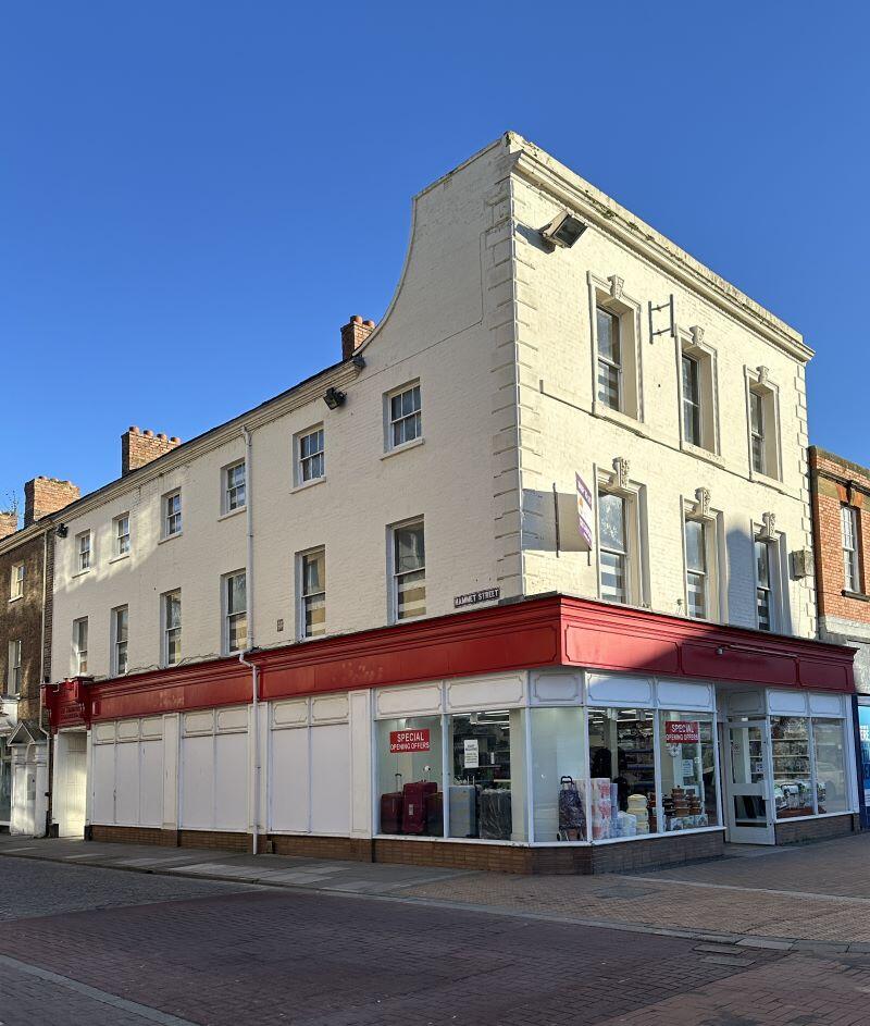 Main image of property: 33 Fore Street, Taunton, Somerset, TA1 1HR