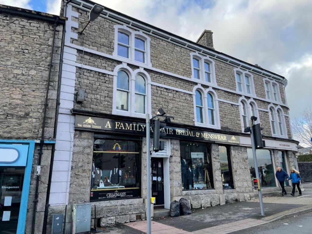 Main image of property: 82 Stramongate, Kendal, Cumbria, LA9 4BD