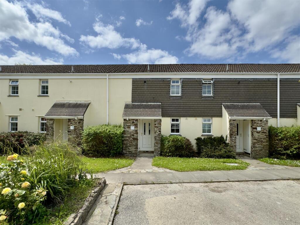 Main image of property: Carvynick Cottages, Summercourt