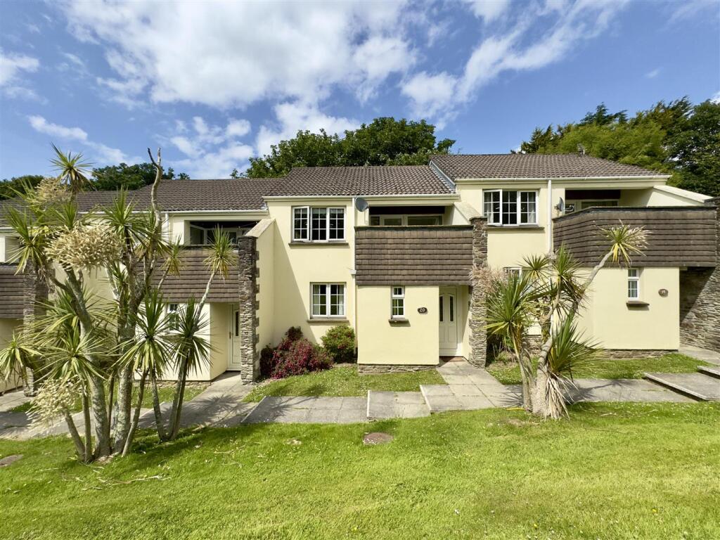 Main image of property: Carvynick Cottages, Summercourt