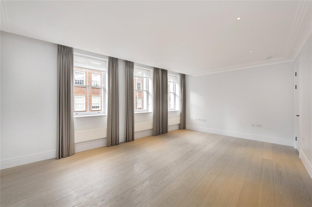 Main image of property: Kings Road, London, SW3