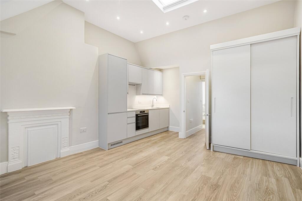 Main image of property: Kings Road, London, SW3