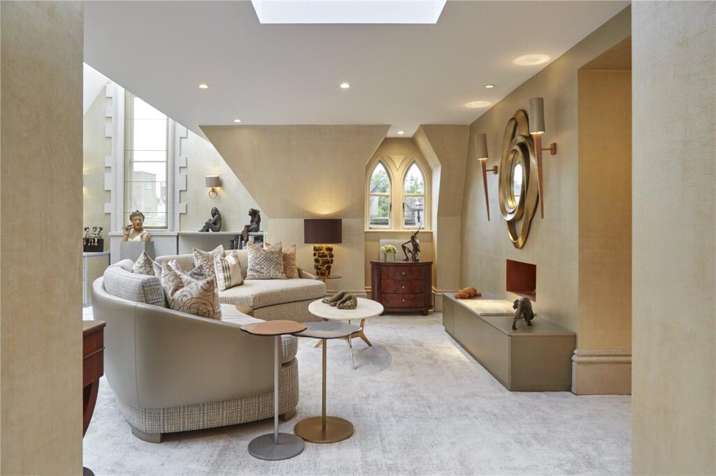 Main image of property: The Bromptons, Rose Square, Fulham Road, London, SW3