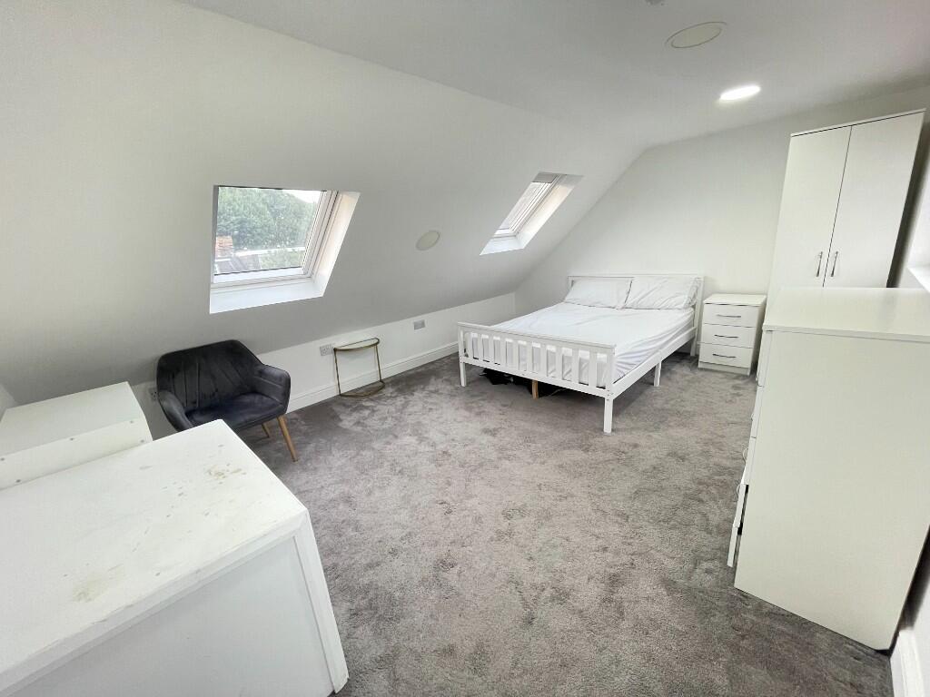 Main image of property: Wades Place, London, E14