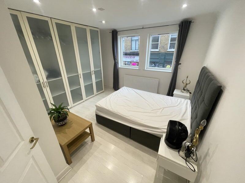 Main image of property: Sclater Street, London, E1