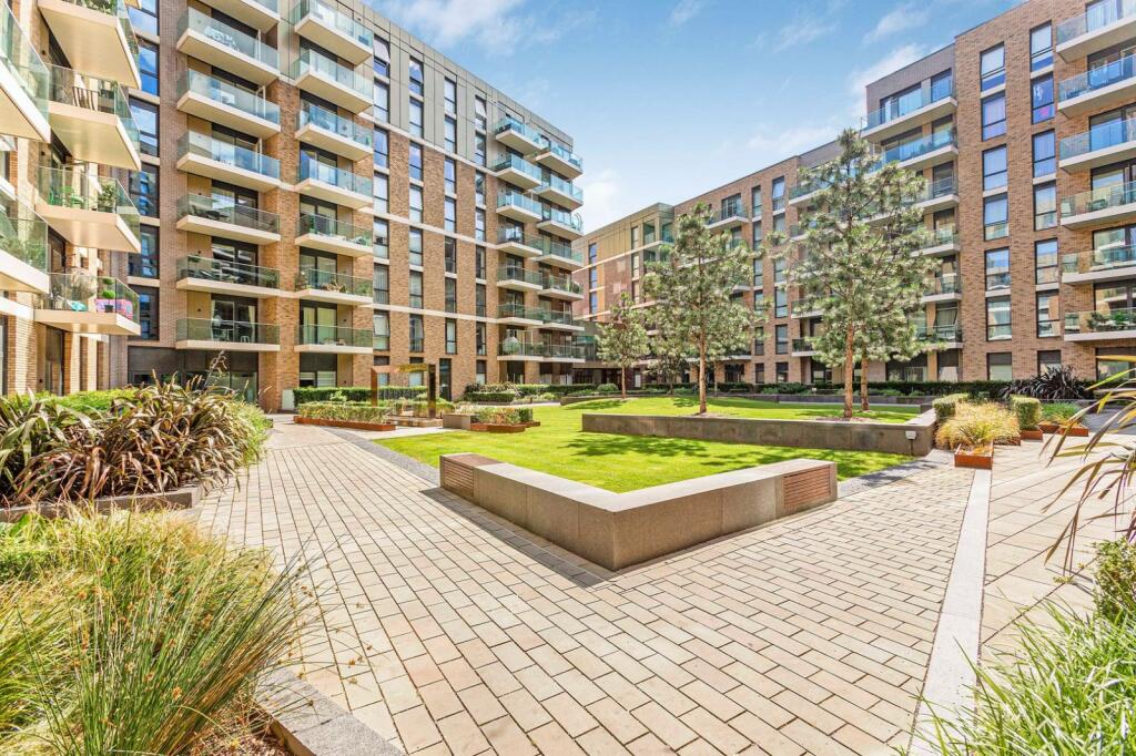 Main image of property: Queenshurst Square, Kingston Upon Thames, Surrey, KT2