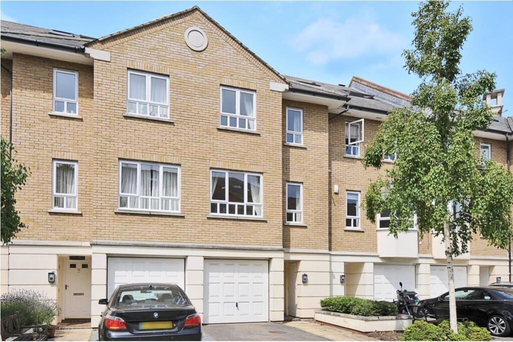 Main image of property: Samuel Gray Gardens, Kingston Upon Thames, Surrey, KT2