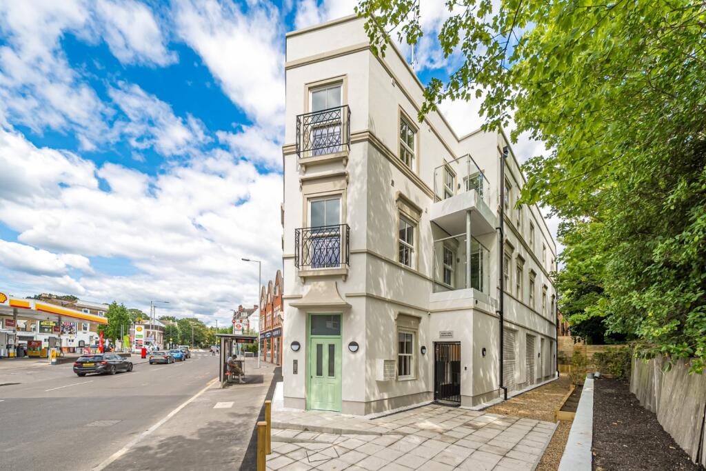 Main image of property: London Road, Kingston Upon Thames, KT2