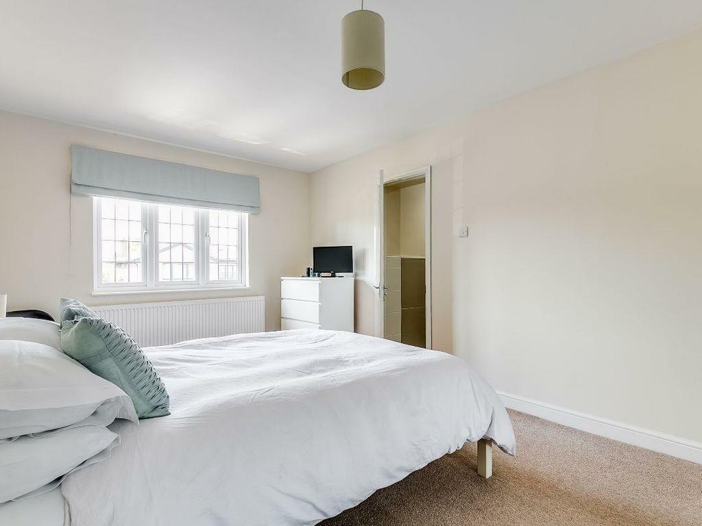 4 bedroom detached house for sale in Parsons Mead, East Molesey, KT8