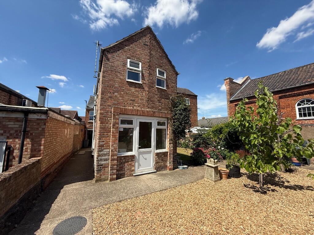 Main image of property: Meadowgate, Bourne, Lincolnshire, PE10