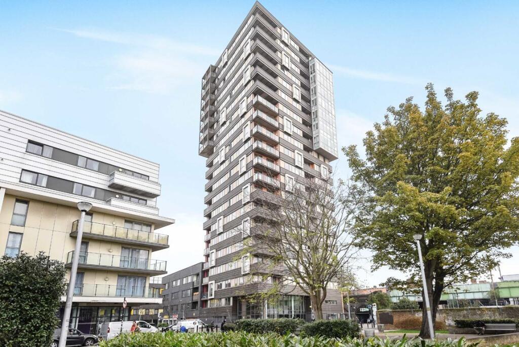 Main image of property: Spencer Way, Shadwell