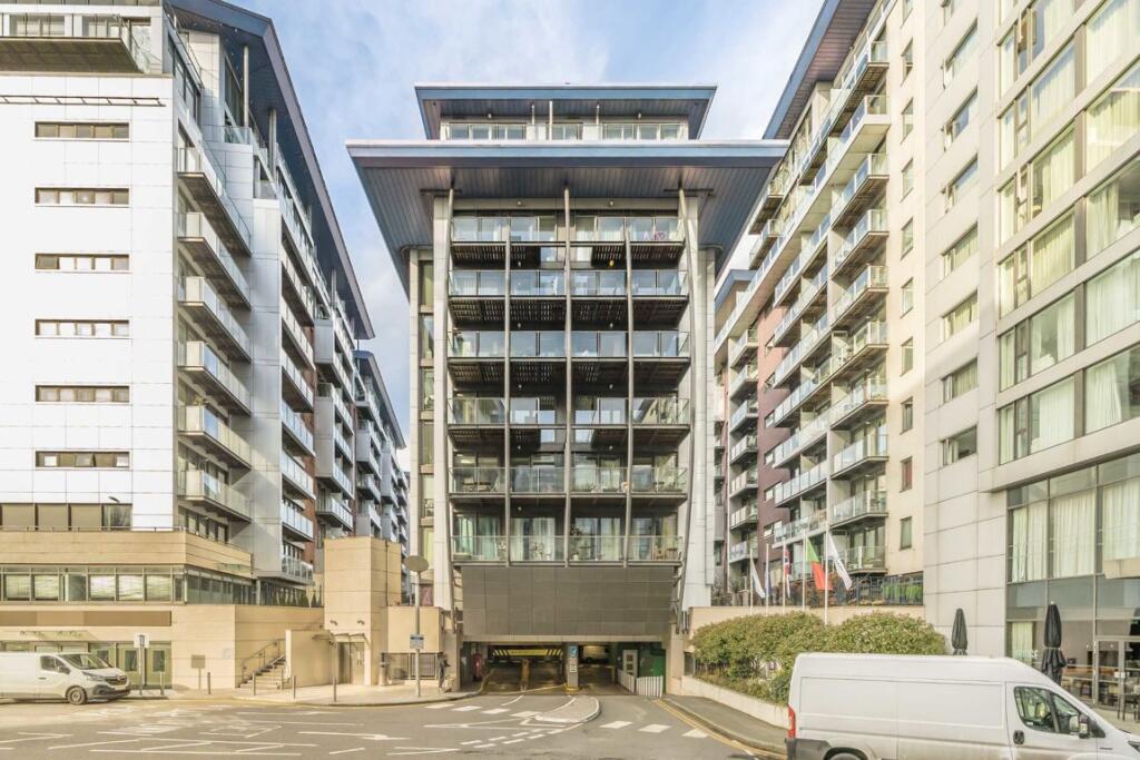 Main image of property: Queenstown Road, Queenstown Road