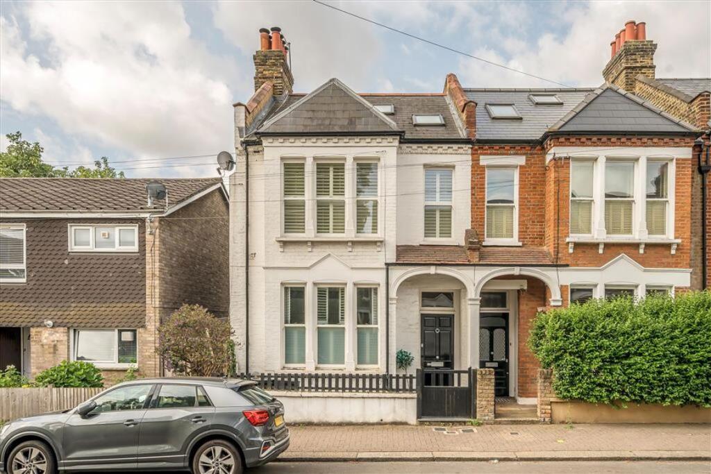Main image of property: Hazelbourne Road, Balham