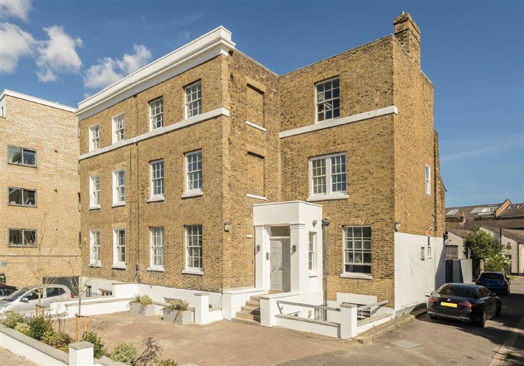 Main image of property: Park Hill, Clapham