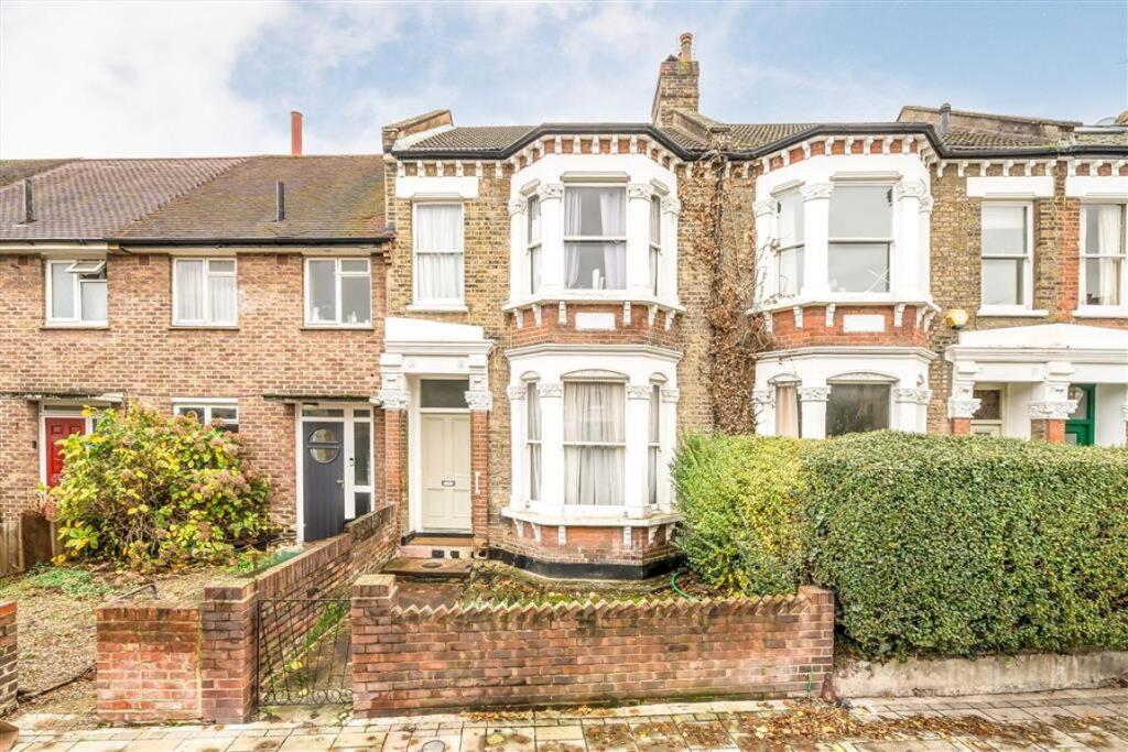Main image of property: Abbeville Road, Clapham