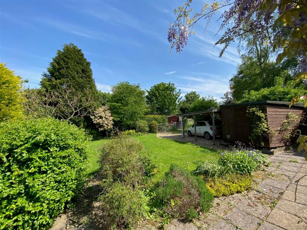 3 bedroom detached house for sale in Church Street, Blagdon, BS40