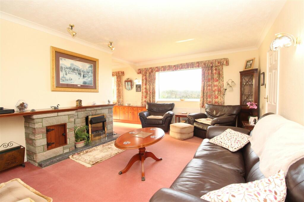 Additional property image - Brinsea Lane, Congresbury