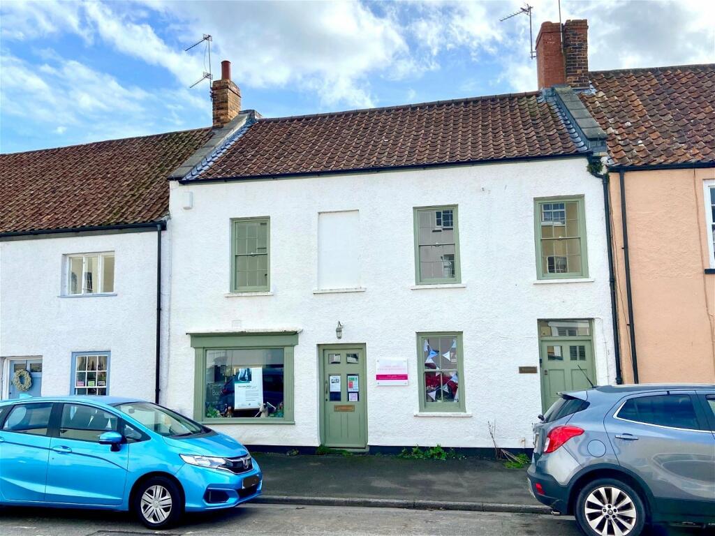 2 bedroom cottage for sale in Broad Street, Wrington, BS40