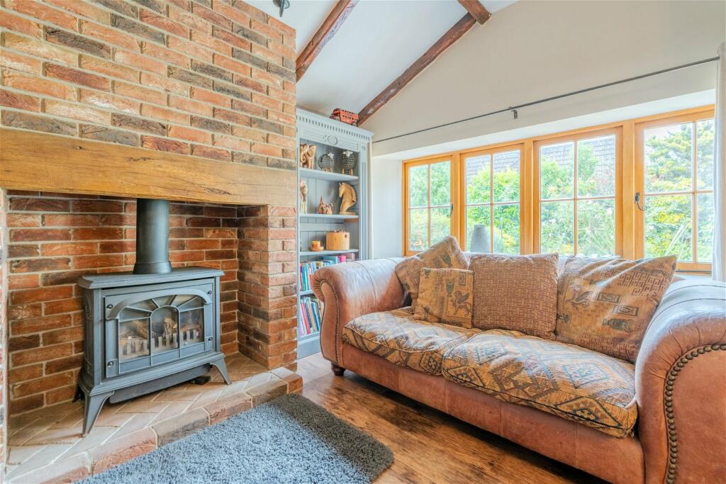 Additional property image - Baytree Road, Weston-super-Mare