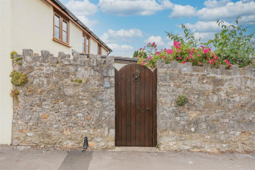 Additional property image - Baytree Road, Weston-super-Mare