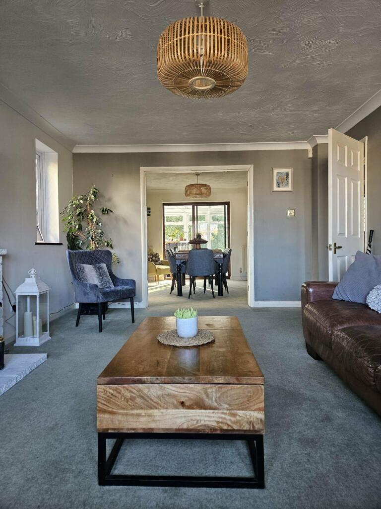 Additional property image - Bramley Close, Sandford
