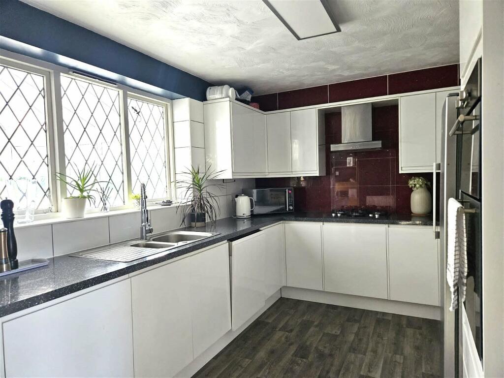 Additional property image - Bramley Close, Sandford