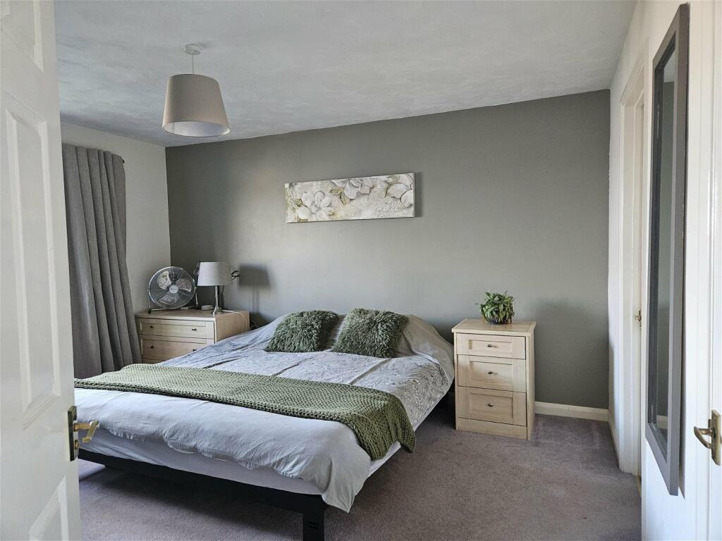 Additional property image - Bramley Close, Sandford
