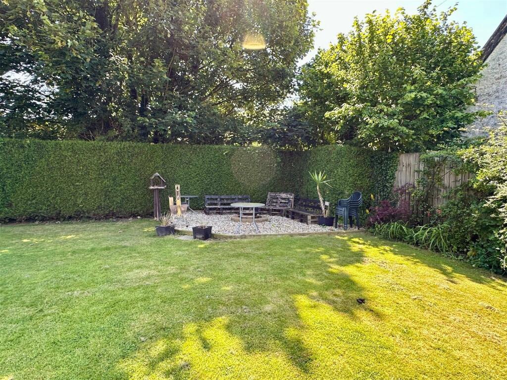 Additional property image - Bramley Close, Sandford