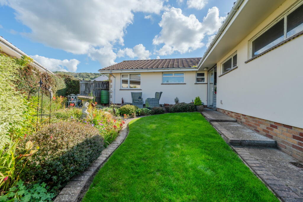 Additional property image - Karen Drive, Backwell