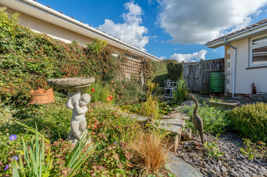 Additional property image - Karen Drive, Backwell