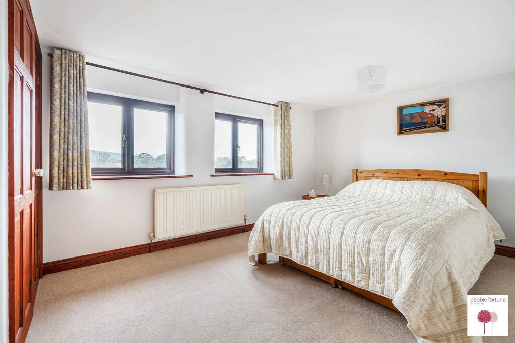 Additional property image - Butts Batch, Wrington