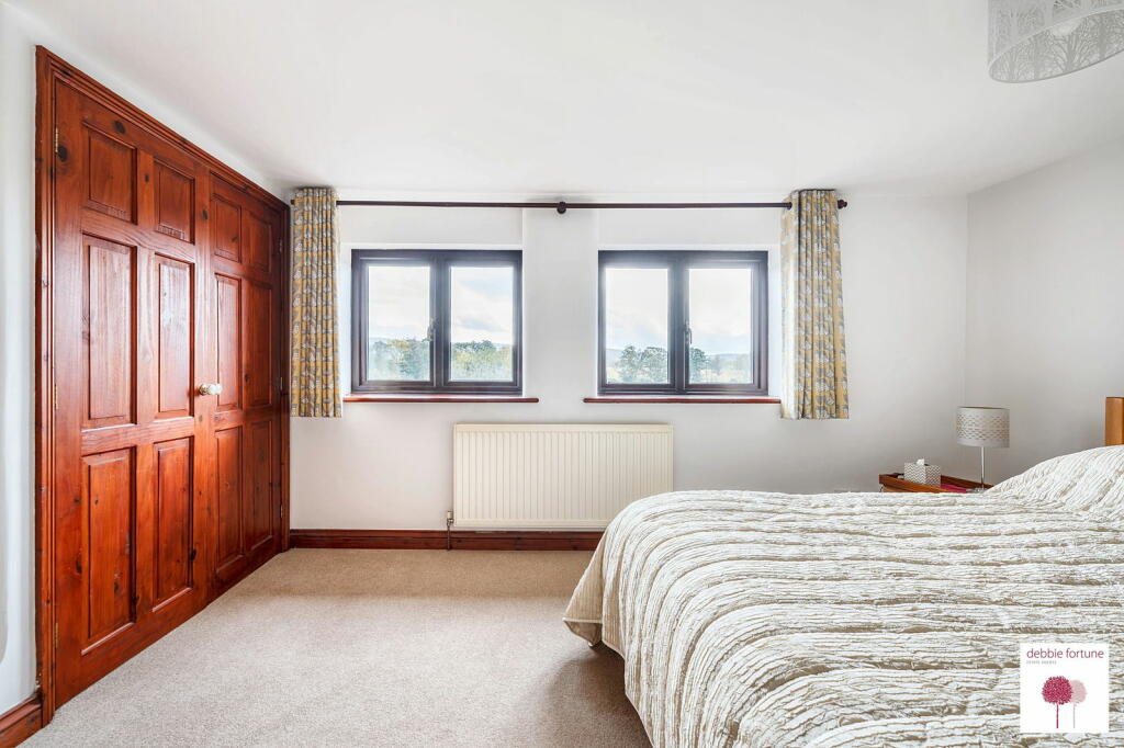 Additional property image - Butts Batch, Wrington