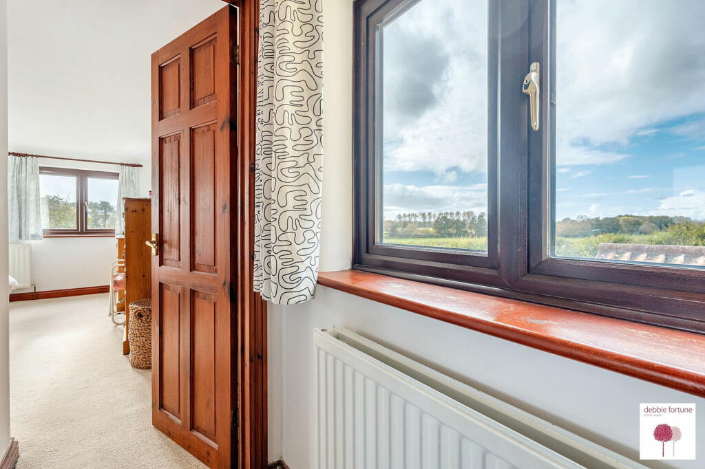 Additional property image - Butts Batch, Wrington