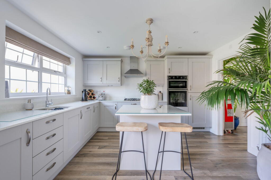 Additional property image - Dabinett Drive, Sandford