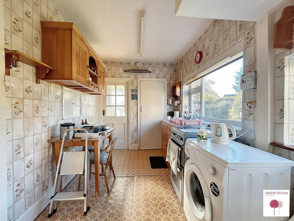 Additional property image - Derham Park, Yatton