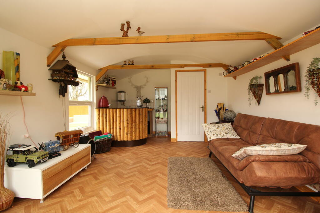Additional property image - Southleaze, Winscombe