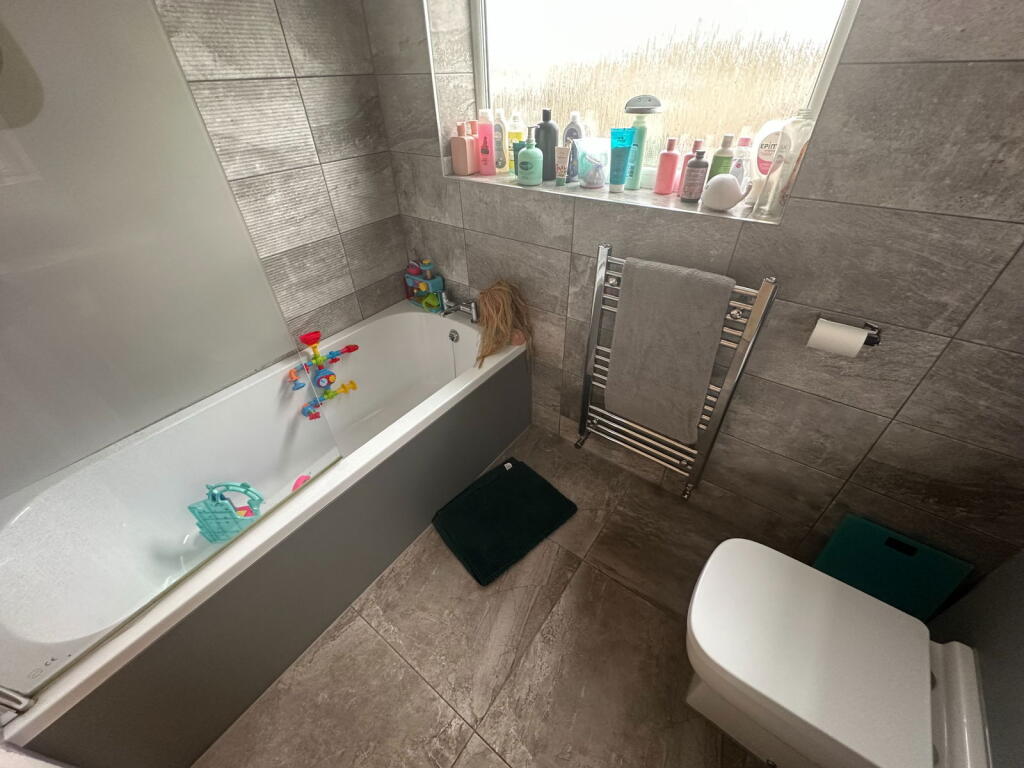 Additional property image - Stonewell Grove, Congresbury