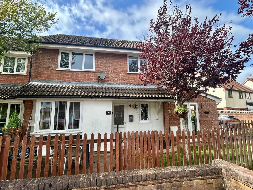 Main image of property: 16 The Glebe, Wrington