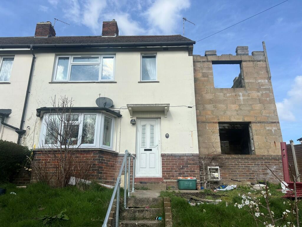 3 bedroom semi-detached house for sale in 34 Montgomery Road, TN4