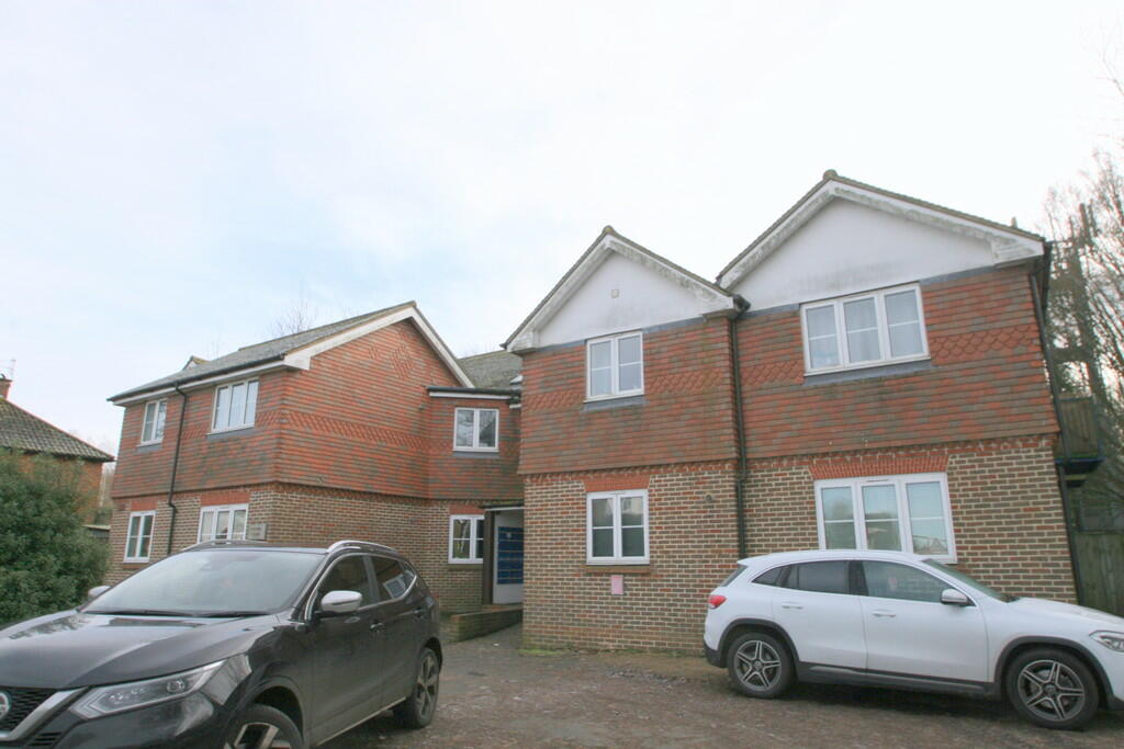 2 bedroom apartment for rent in Southborough, Kent, TN4
