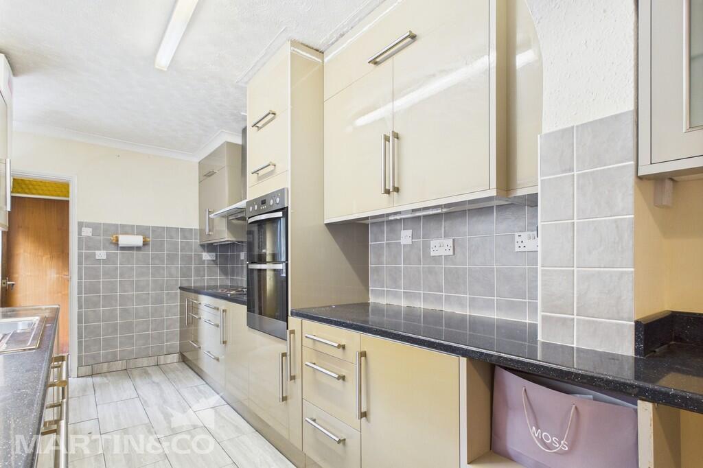 Main image of property: Dynevor Road, Tunbridge Wells
